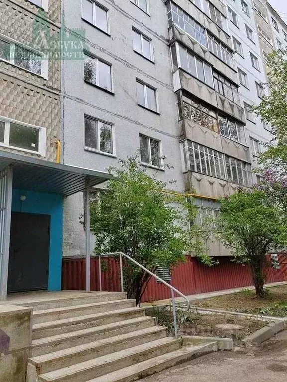 3-к кв. Смоленская область, Смоленск ул. Петра Алексеева, 5 (73.0 м) - Фото 0