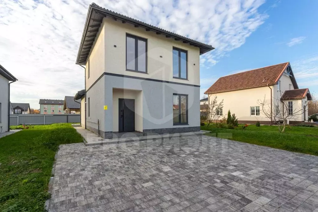 Дом в Калининградская область, Гурьевский муниципальный округ, пос. ... - Фото 0