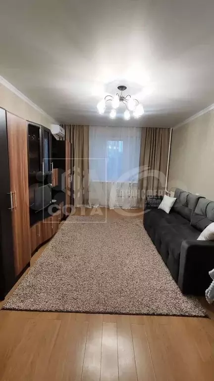 2-к. квартира, 54 м, 4/10 эт. - Фото 0