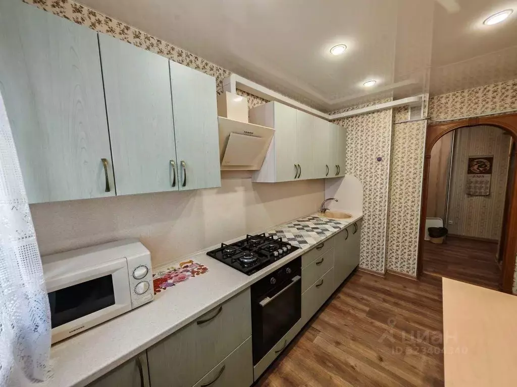 2-к кв. Свердловская область, Полевской 2-й мкр, 13 (50.2 м) - Фото 1