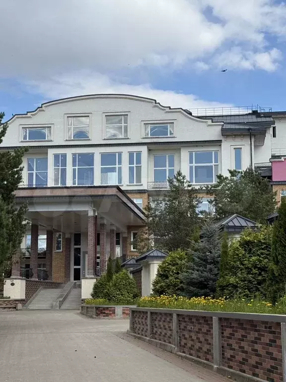 4-к. квартира, 259 м, 4/5 эт. - Фото 0