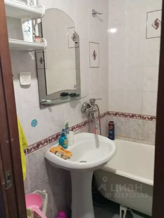 2-к кв. Самарская область, Жигулевск ул. Репина, 15 (56.0 м) - Фото 2