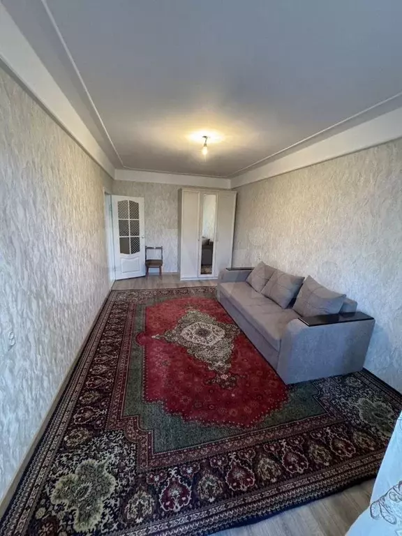 1-к. квартира, 40 м, 4/9 эт. - Фото 1