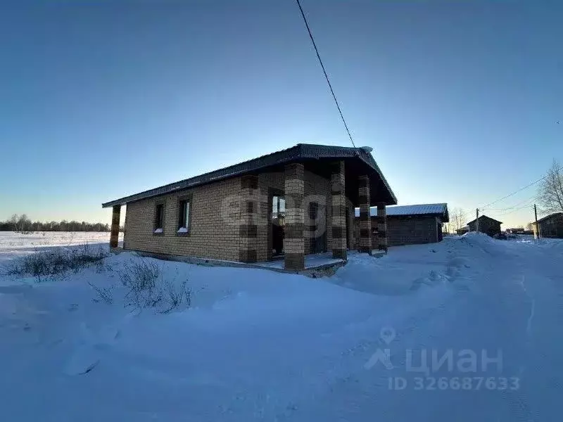 Дом в Башкортостан, Уфимский район, Русско-Юрмашский сельсовет, д. ... - Фото 1