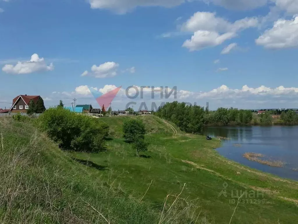 Участок в Самарская область, Безенчукский район, Екатериновка с/пос, ... - Фото 0