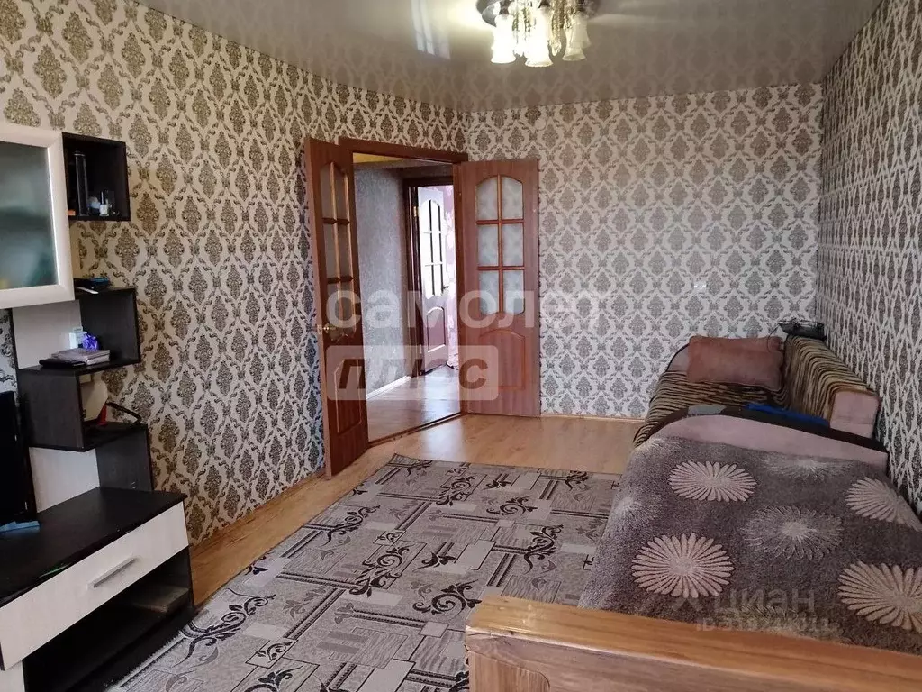 3-к кв. Свердловская область, Камышлов ул. Энгельса, 234 (66.8 м) - Фото 1