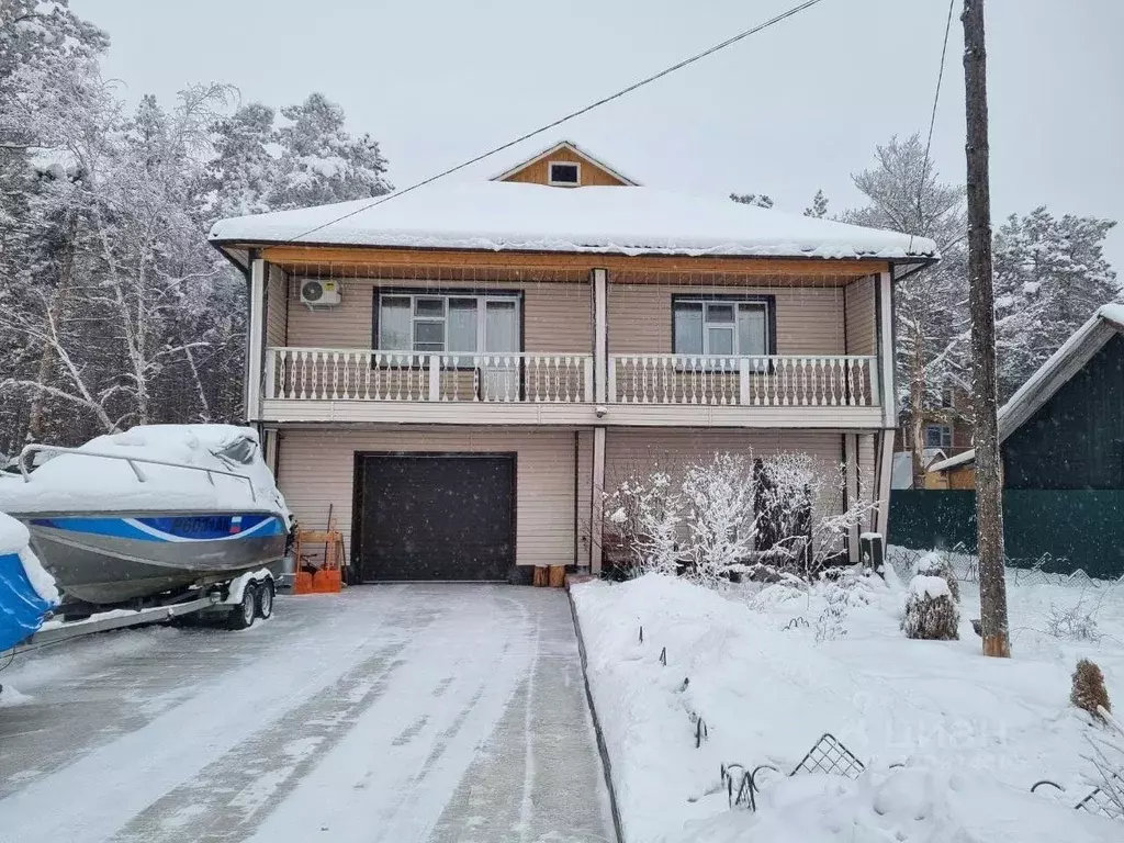 Дом в Саха (Якутия), Якутск ул. Солнечная (288 м) - Фото 0