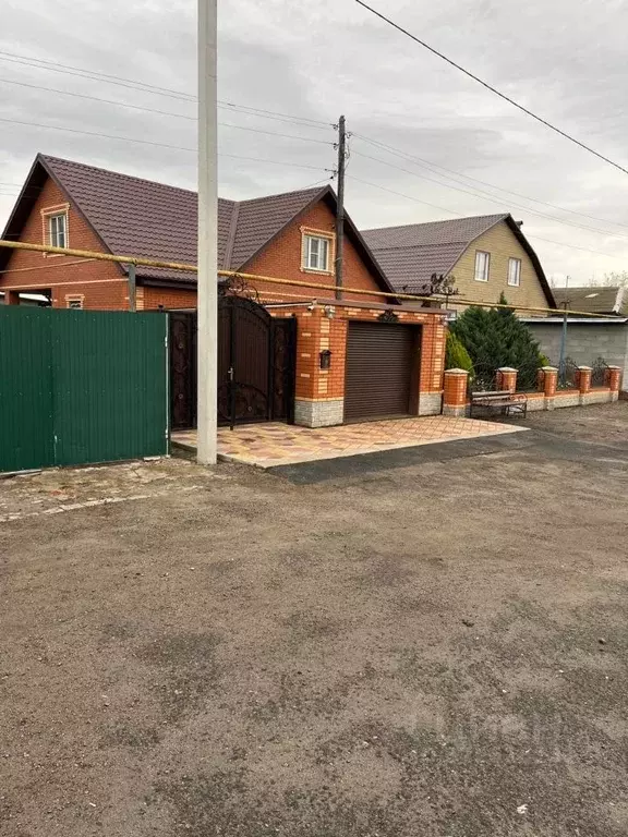 Дом в Курская область, Октябрьский район, Черницынский сельсовет, д. ... - Фото 2