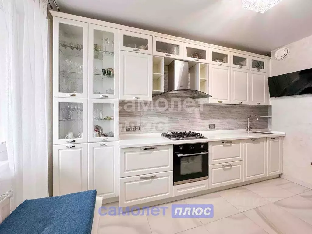 2-к кв. Чувашия, Новочебоксарск ул. Строителей, 23к1 (55.7 м) - Фото 1