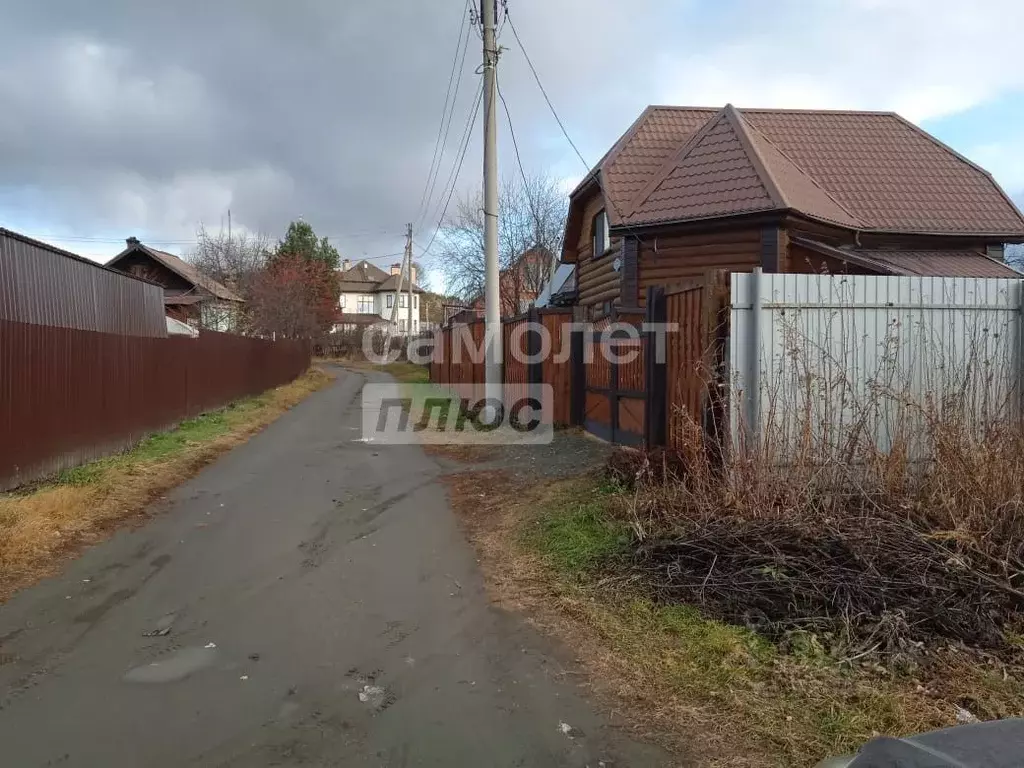 Участок в Свердловская область, Первоуральск городской округ, пос. ... - Фото 0