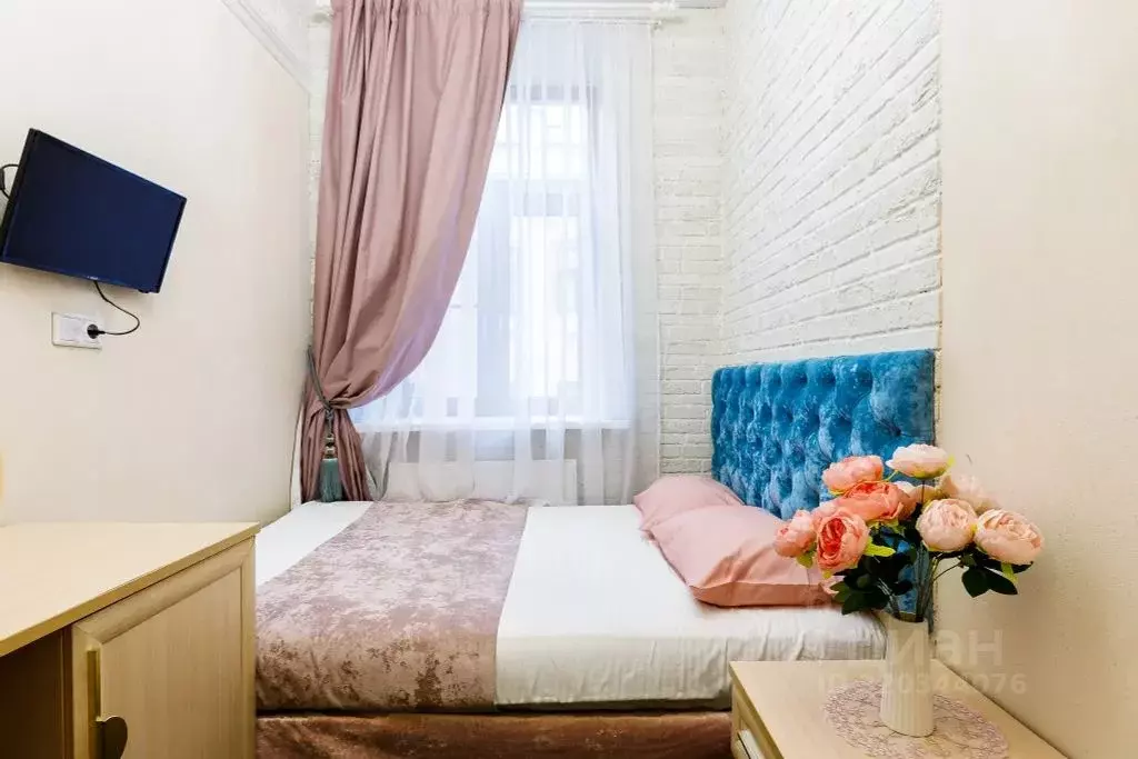 Комната Санкт-Петербург Почтамтская ул., 10 - Фото 1