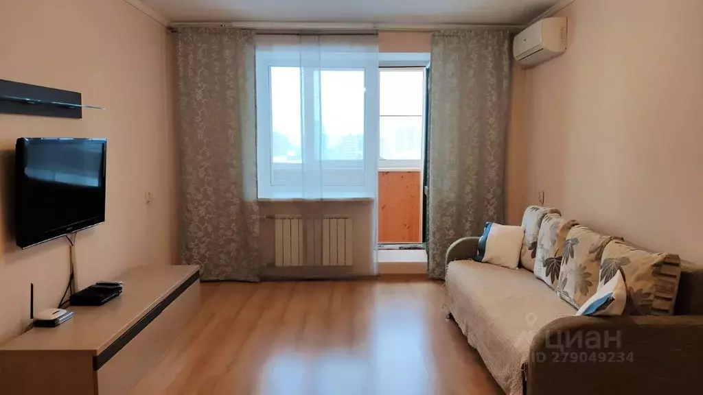 2-к кв. Татарстан, Казань ул. Юлиуса Фучика, 55А (75.0 м) - Фото 2