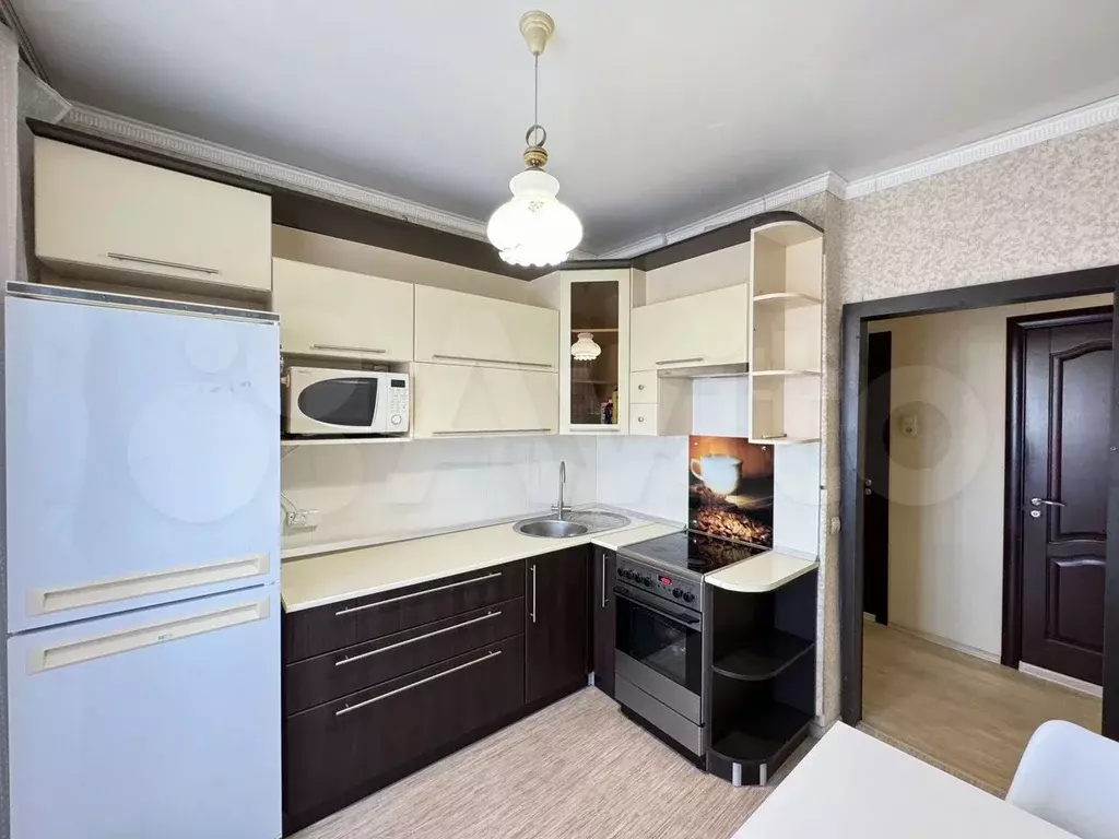 3-к. квартира, 76 м, 8/9 эт. - Фото 1