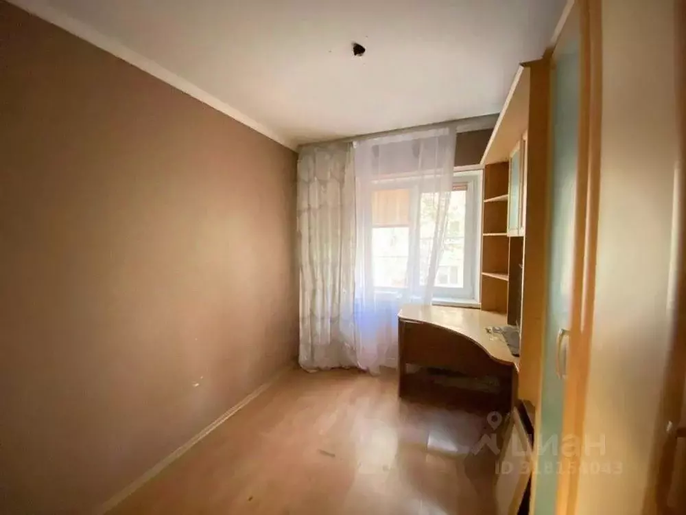 3-к кв. Омская область, Омск Заозерный мкр, ул. Сергея Тюленина, 13 ... - Фото 1