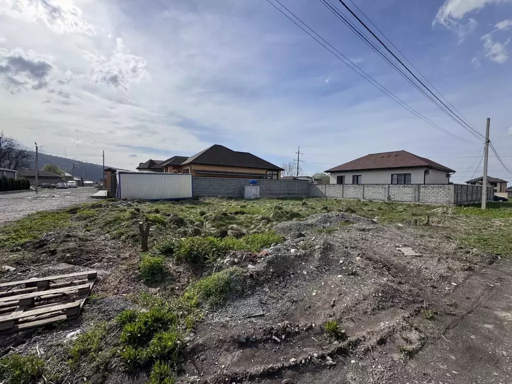 Участок в Северная Осетия, Владикавказ Надежда СНТ, ул. Строителей ... - Фото 1