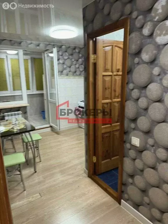 1-комнатная квартира: Севастополь, улица Адмирала Юмашева, 11 (50 м) - Фото 1