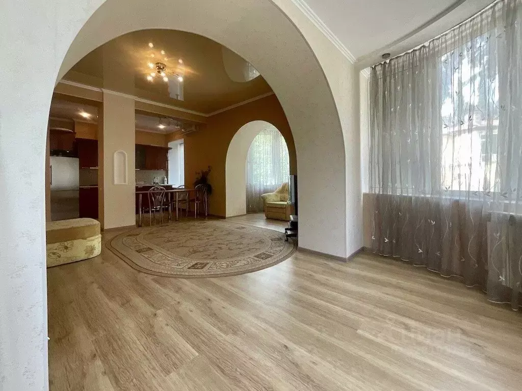 2-к кв. Крым, Ялта ул. Боткинская, 16 (58.0 м) - Фото 2