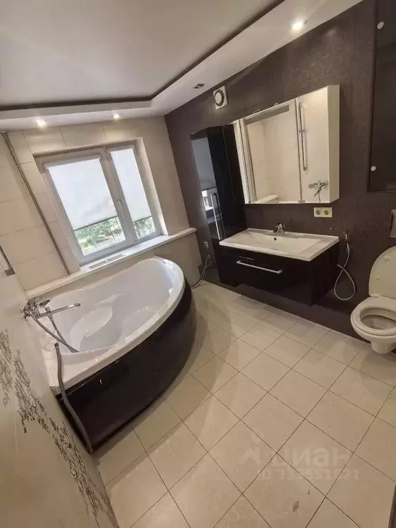 2-к кв. Иркутская область, Иркутск просп. Маршала Жукова, 26 (48.0 м) - Фото 1