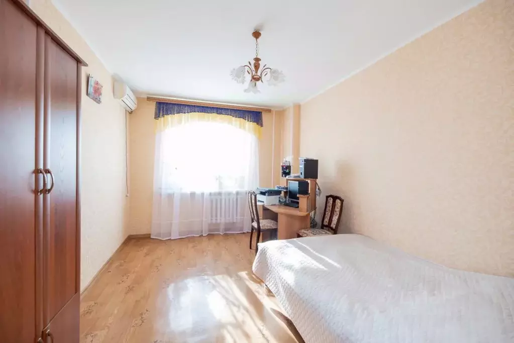 2-к кв. Оренбургская область, Оренбург ул. Терешковой, 77/2 (94.4 м) - Фото 2