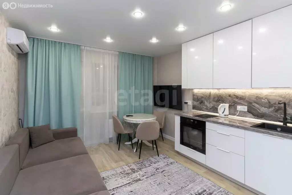 Квартира-студия: Тюмень, улица Валентины Трофимовой, 12 (28 м) - Фото 2