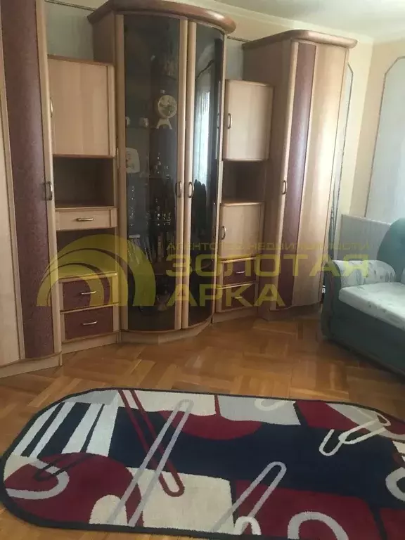 Квартира, 4 комнаты, 75.7 м - Фото 1