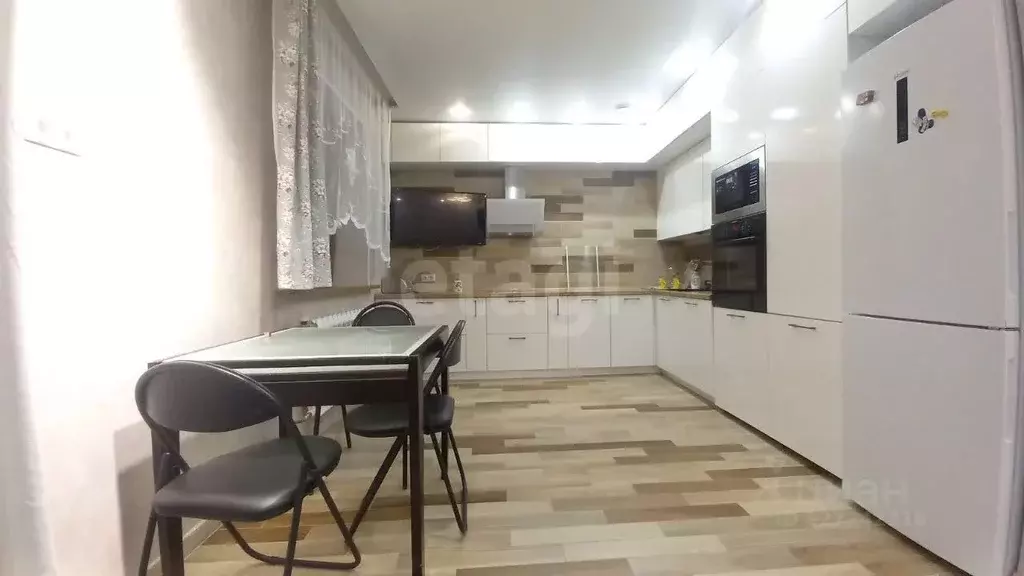 3-к кв. Ямало-Ненецкий АО, Новый Уренгой Строителей мкр, 3 (86.0 м) - Фото 2