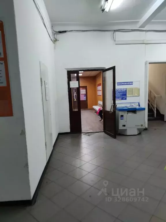 Помещение свободного назначения в Кемеровская область, Прокопьевск ул. ... - Фото 2