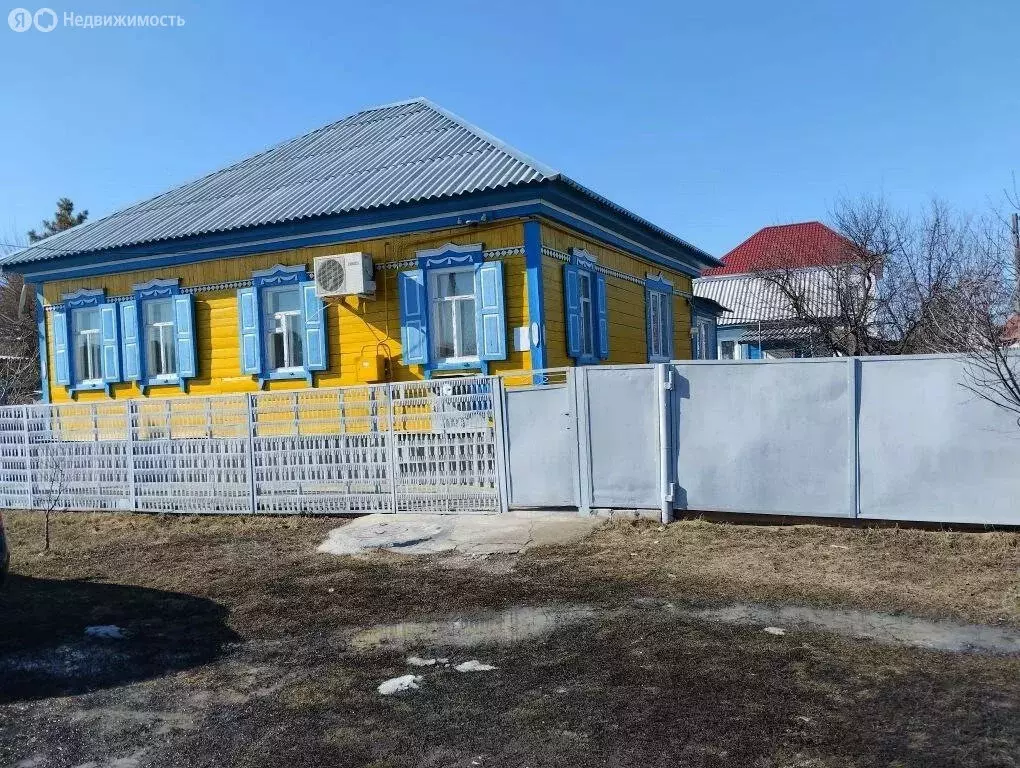Дом в Фролово, улица Островского, 54 (65.3 м) - Фото 1