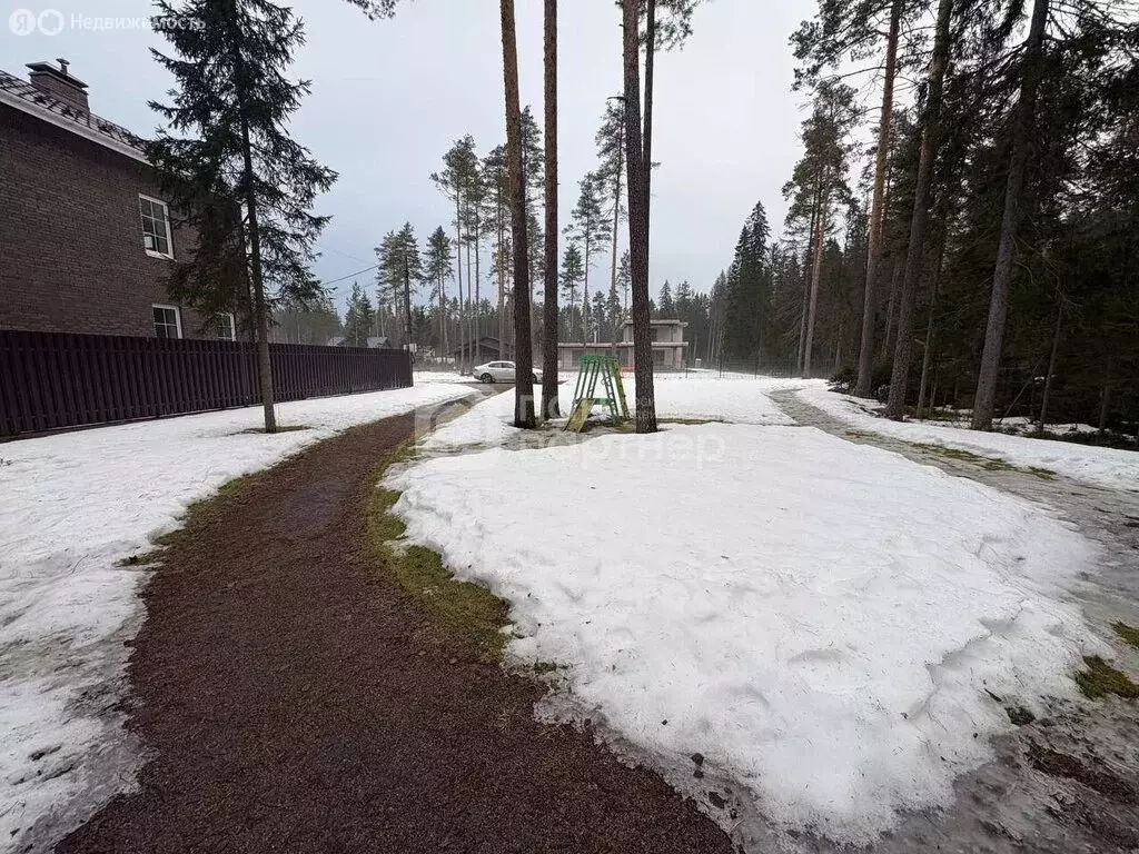 Участок в городской посёлок Рощино, коттеджный посёлок Рощино Парк, 88 ... - Фото 1