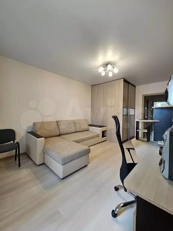 2-к. квартира, 60 м, 6/6 эт. - Фото 0