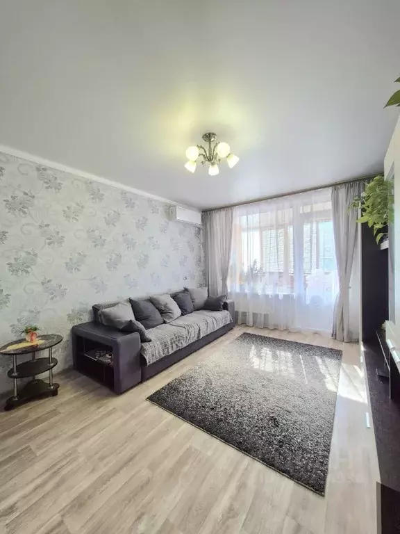 3-к кв. Самарская область, Тольятти ул. 40 лет Победы, 70 (68.0 м) - Фото 2