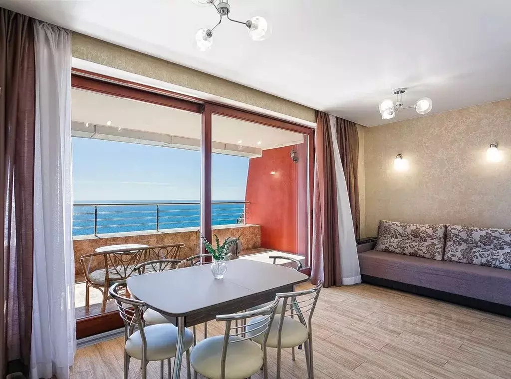 3-к кв. Крым, Ялта муниципальный округ, Гурзуф пгт ул. Строителей, 3 ... - Фото 1