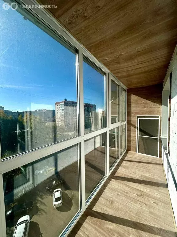 3-комнатная квартира: Киров, улица Ленина, 123 (62.4 м) - Фото 1