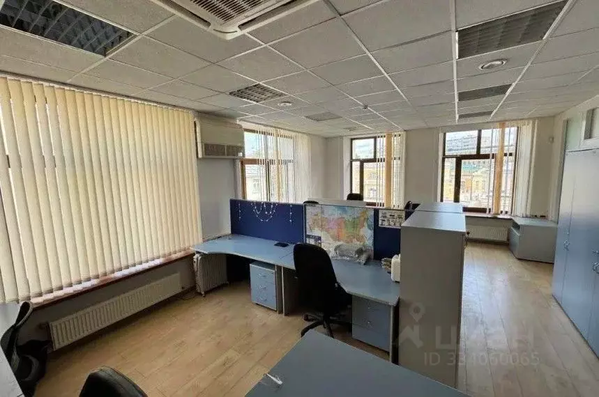Офис в Москва Верхняя Радищевская ул., 2/1С5 (950 м) - Фото 1