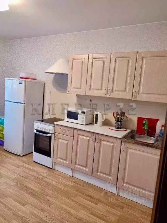 1-к кв. Тюменская область, Тюмень Заречный проезд, 41 (53.0 м) - Фото 2