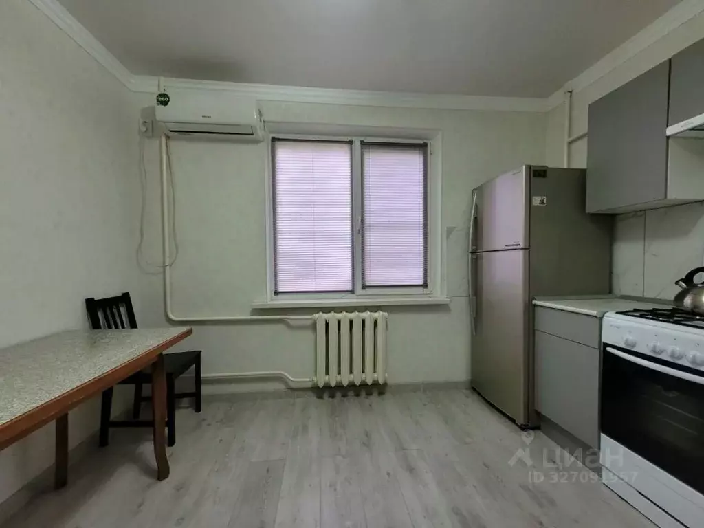 2-к кв. Краснодарский край, Краснодар Ставропольская ул., 176 (56.0 м) - Фото 1