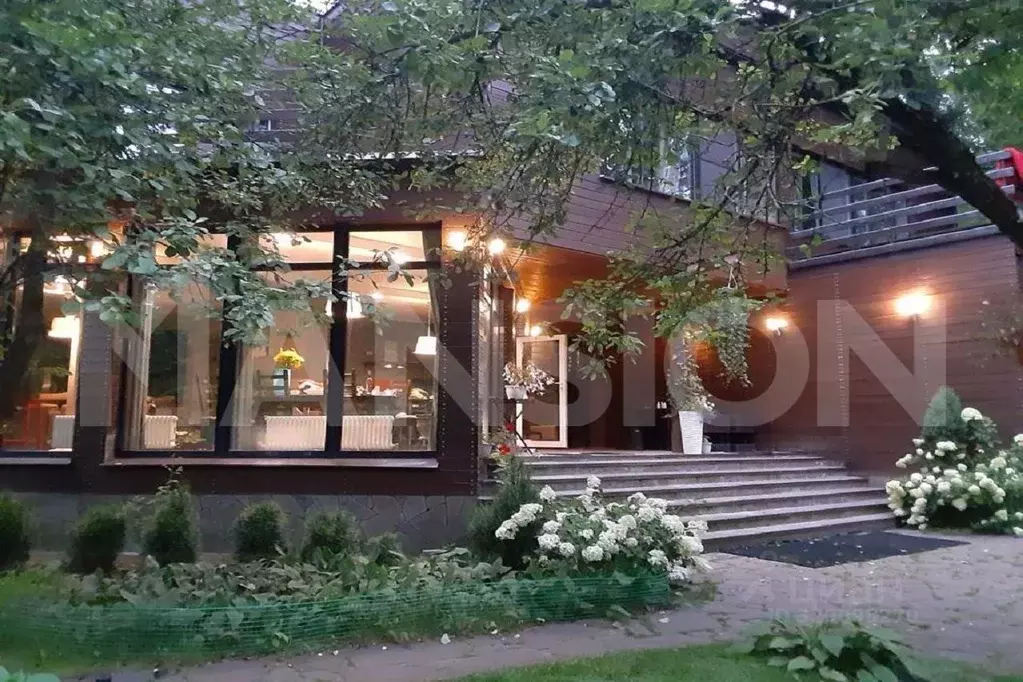 Дом в Московская область, Одинцовский городской округ, пос. Николина ... - Фото 1