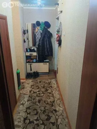 2-комнатная квартира: Губкин, улица Кирова, 32 (40 м) - Фото 1