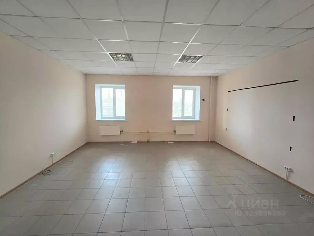 Помещение свободного назначения в Тверская область, Кимры Савеловская ... - Фото 1