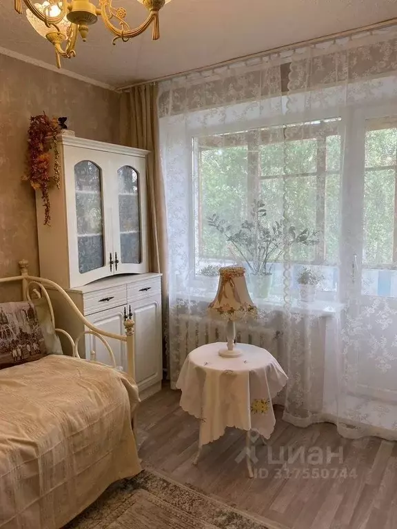 2-к кв. Ленинградская область, Гатчинский район, Вырица городской ... - Фото 0