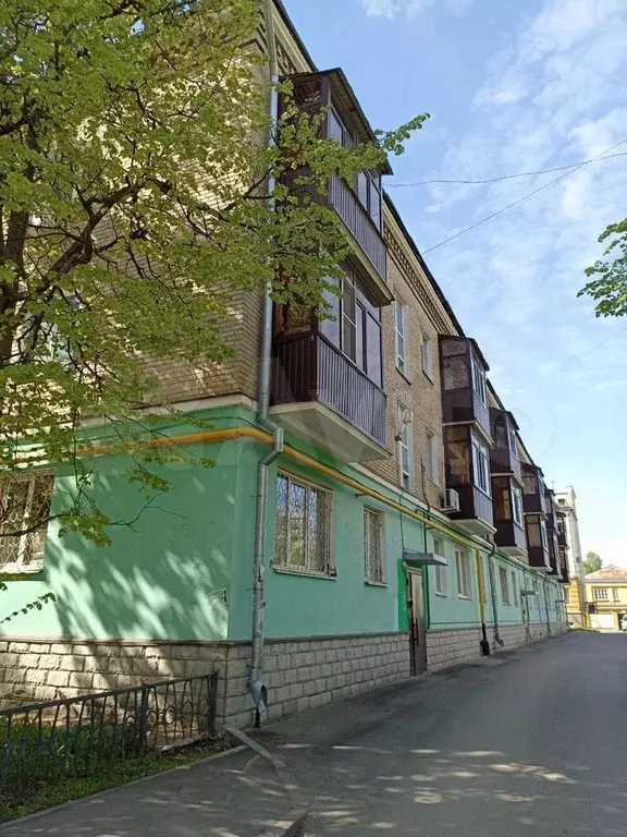 Комната 10 м в 5-к., 2/3 эт. - Фото 0