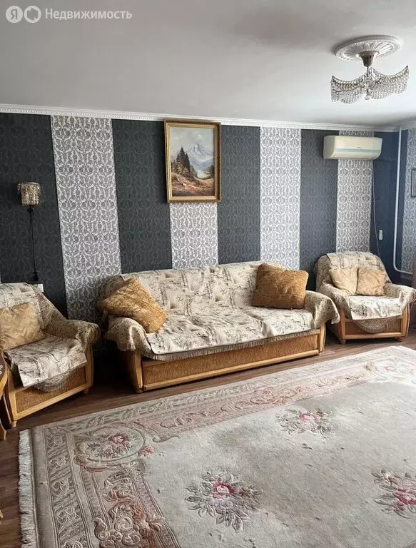 2-комнатная квартира: Каменск-Шахтинский, Народная улица, 48 (70 м) - Фото 1