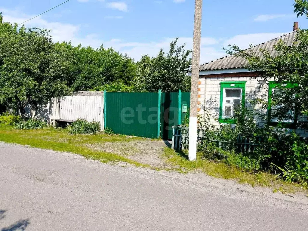 Дом в Белгородская область, Валуйский муниципальный округ, Уразово рп ... - Фото 0