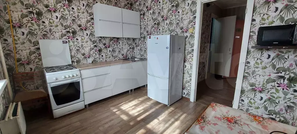 1-к. квартира, 40 м, 7/10 эт. - Фото 0