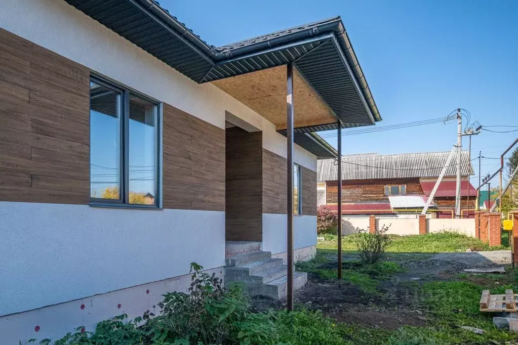 Дом в Свердловская область, Сысертский муниципальный округ, пос. ... - Фото 1