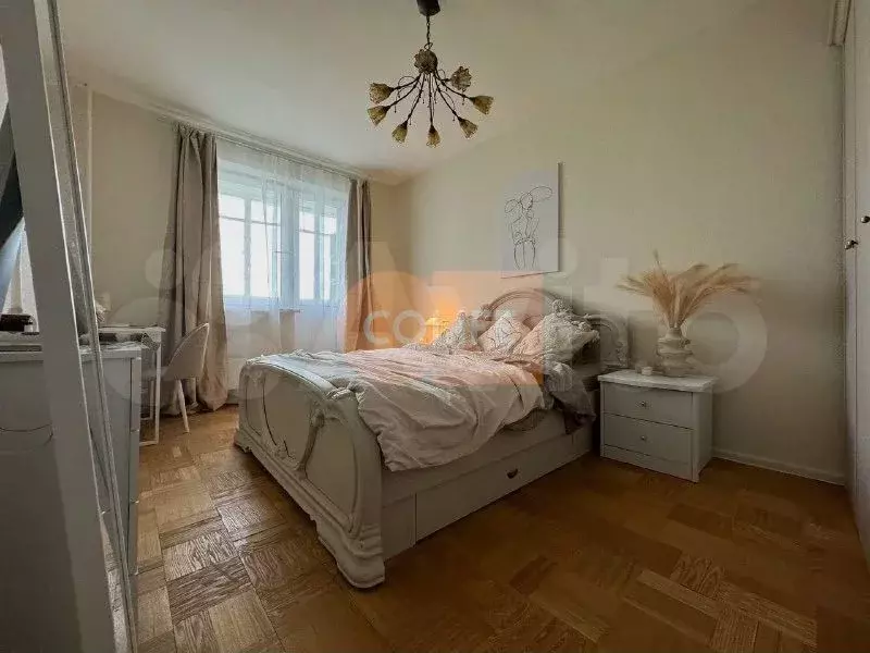 Комната 14,3 м в 5-к., 15/17 эт. - Фото 0