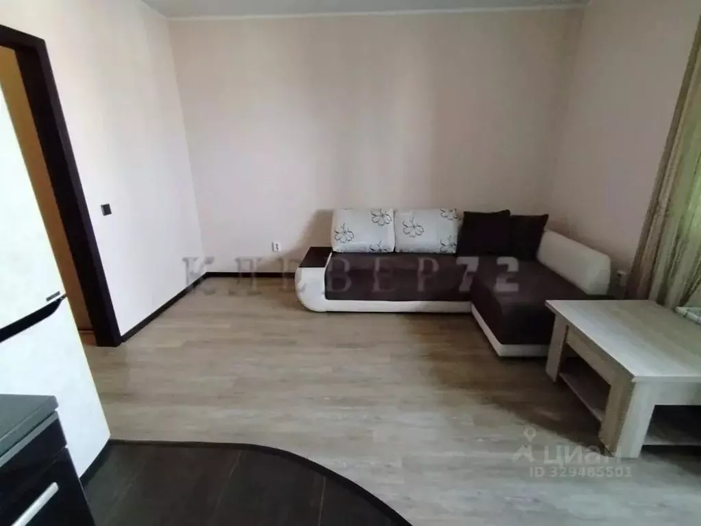 Студия Тюменская область, Тюмень ул. Верхнетарманская, 1 (31.0 м) - Фото 2