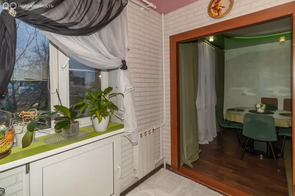 3-комнатная квартира: Челябинск, Бугурусланская улица, 27 (61.7 м) - Фото 2