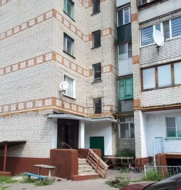 2-к кв. Белгородская область, Валуйки Новая ул., 5 (48.1 м) - Фото 0