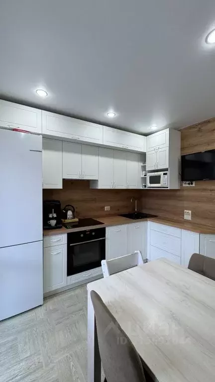 2-к кв. Кировская область, Киров ул. Капитана Дорофеева, 7к2 (42.3 м) - Фото 0